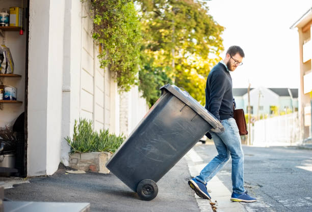 Best Construction Debris Removal  in Apple Valley, OH